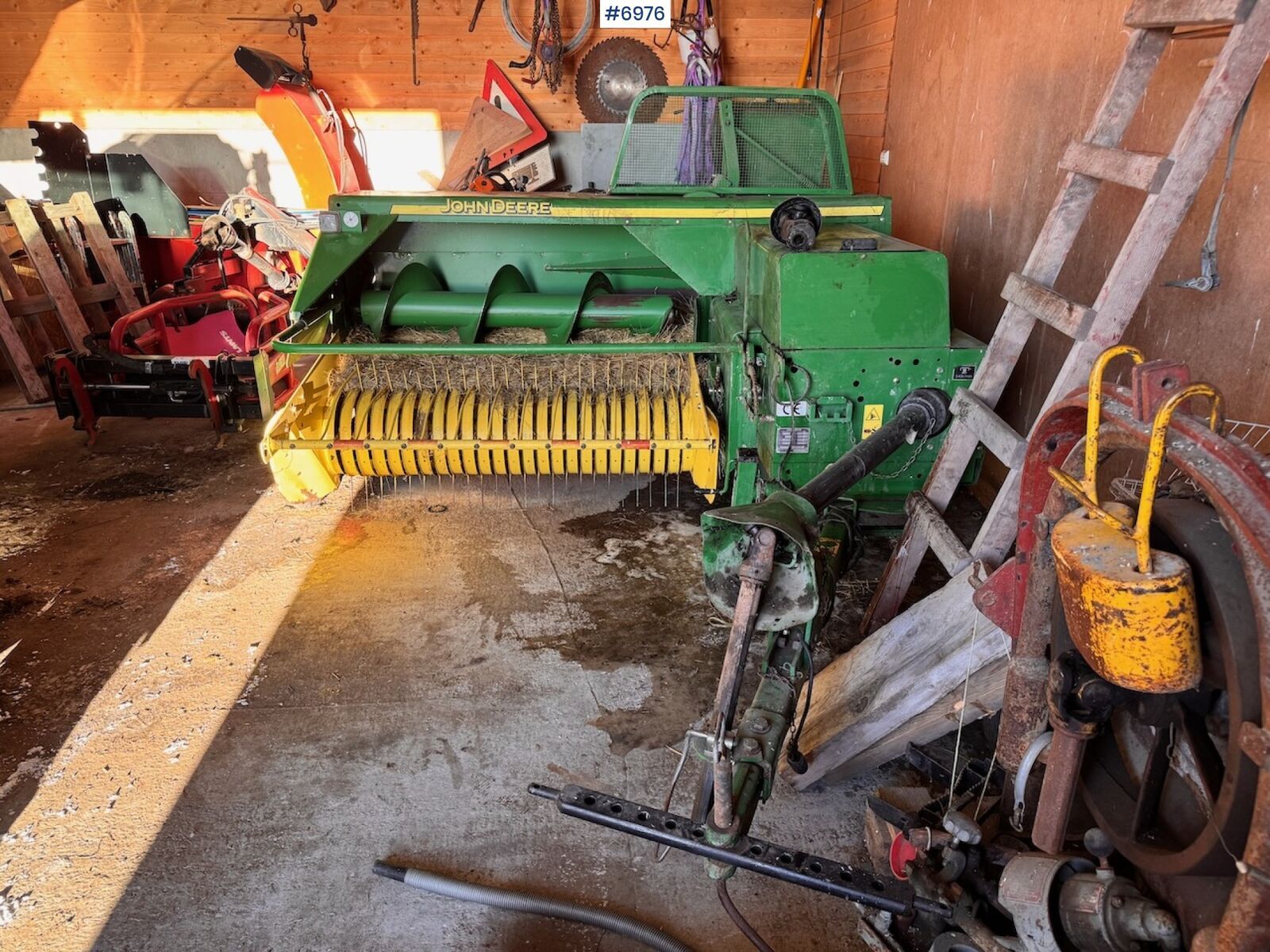 John Deere 349 Firkantpresse 2