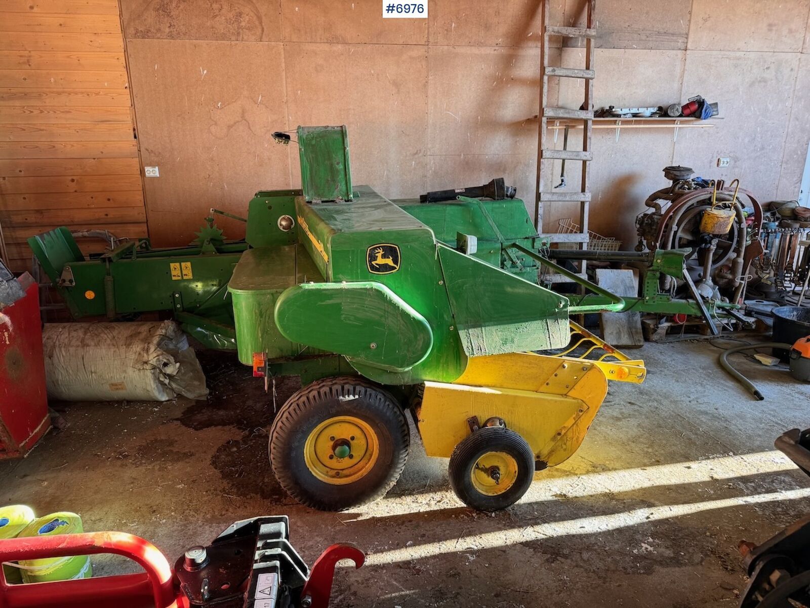 John Deere 349 Firkantpresse 3