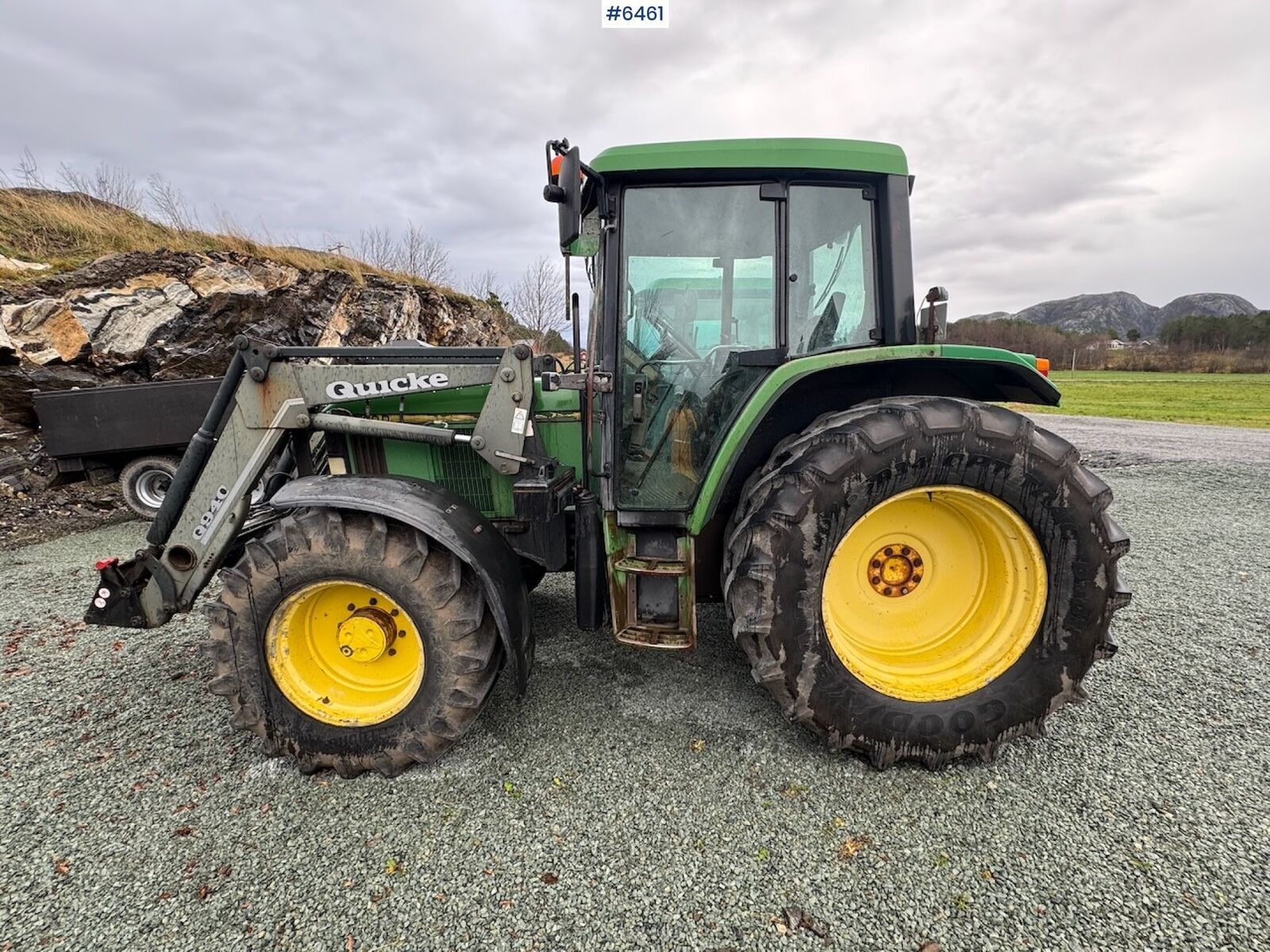 John Deere 6400 2