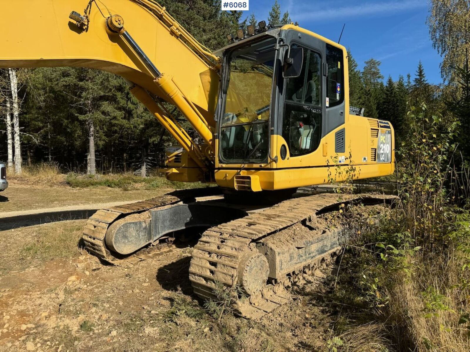Komatsu PC210LC 3