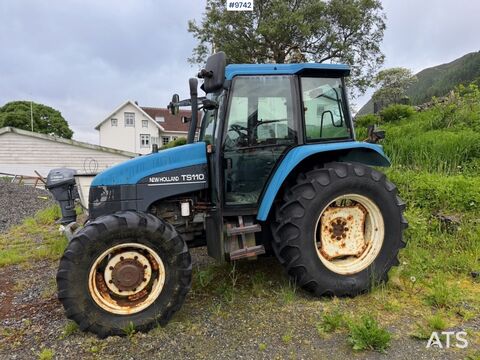 New Holland TS110