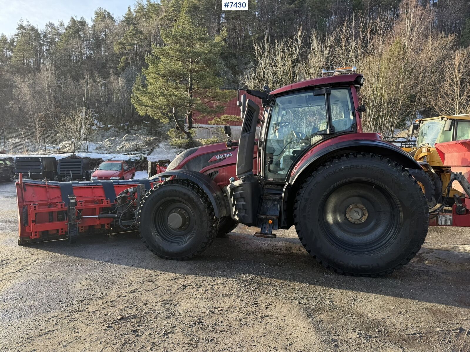 Valtra T234 3