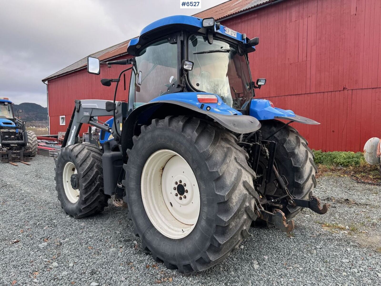 New Holland TS135A 3