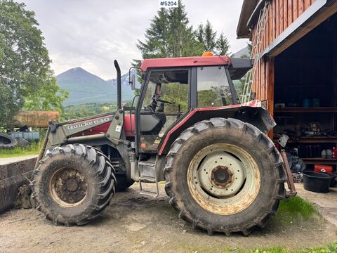 Case IH International 5120 Maxxum