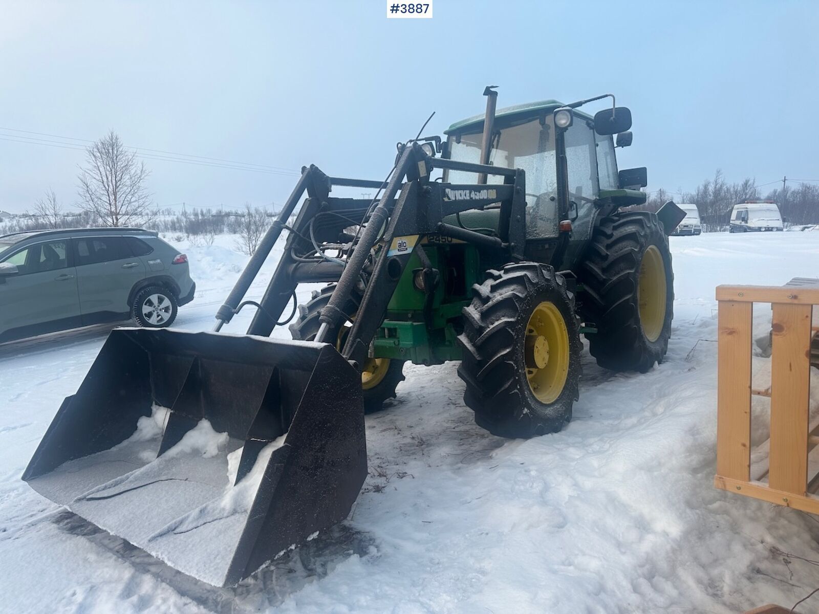 John Deere 2450 Synchron 2