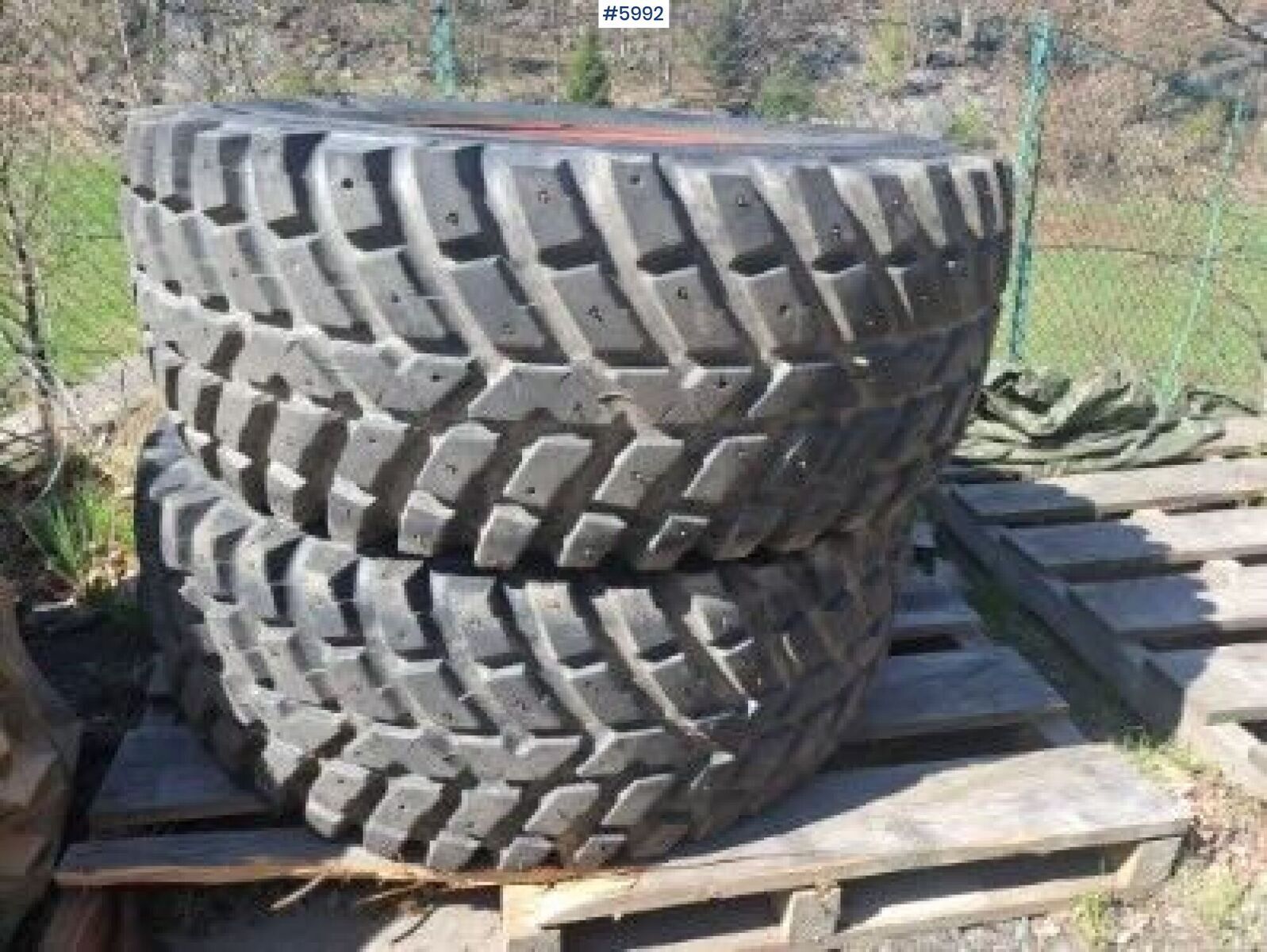 Nokian TRI2 3