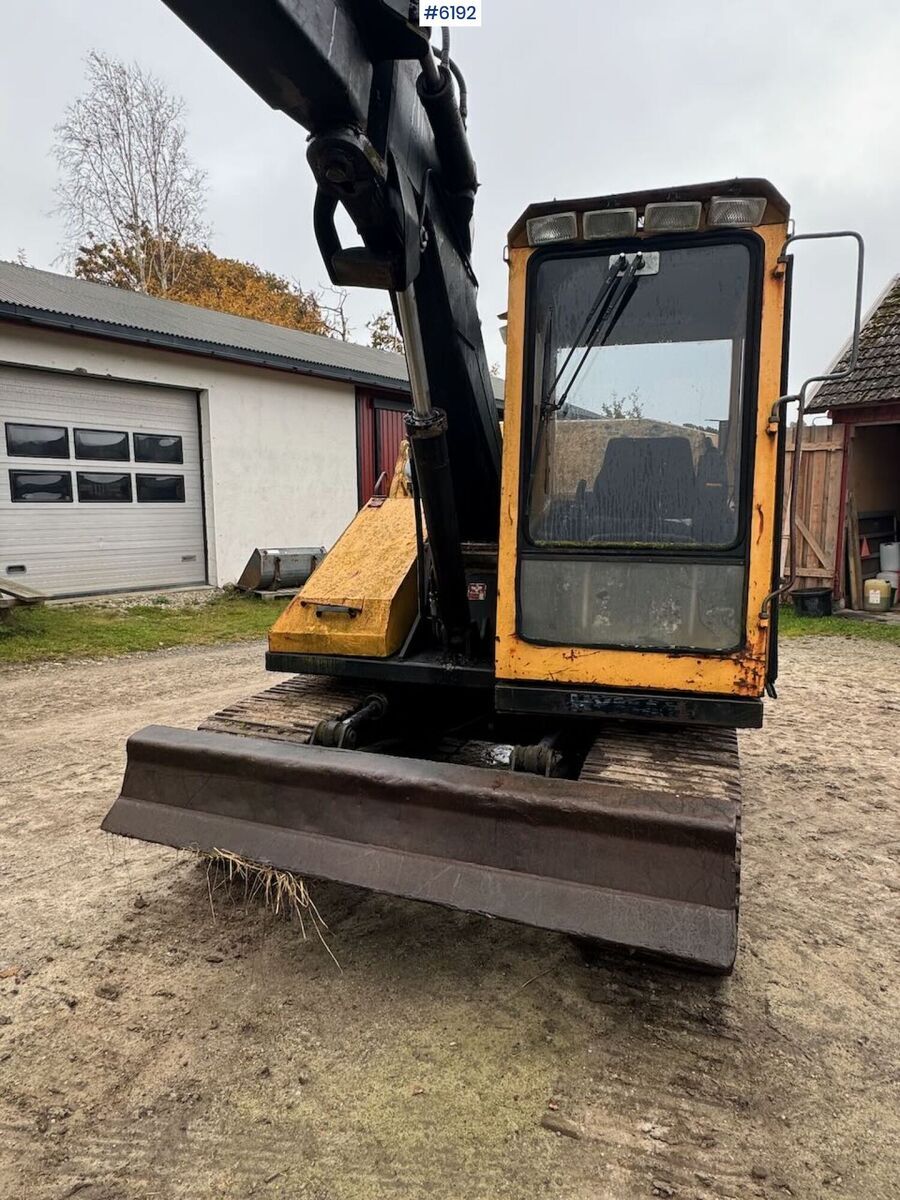8200 2