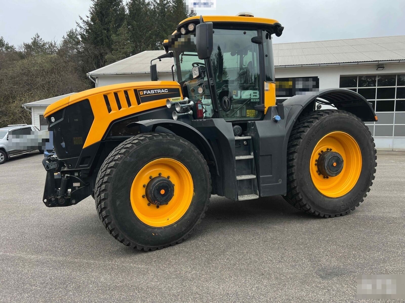 JCB Fastrac 8330 2