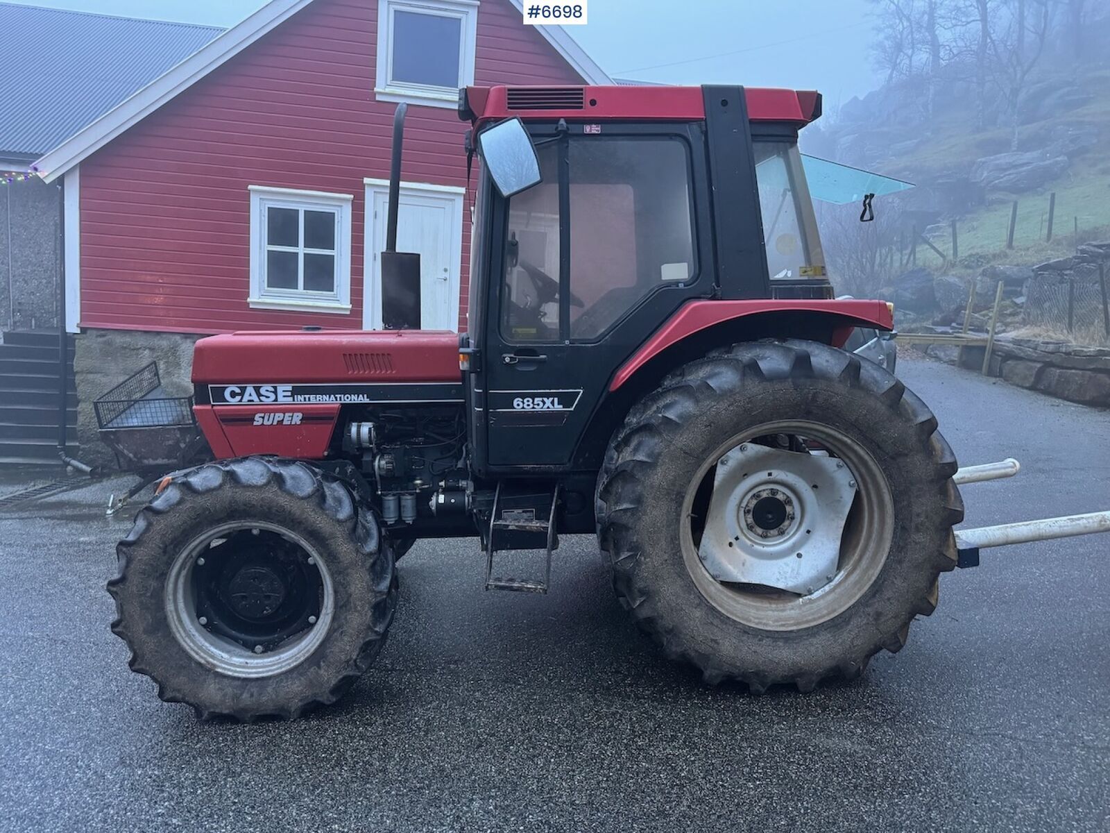 Case IH 685 XL 1