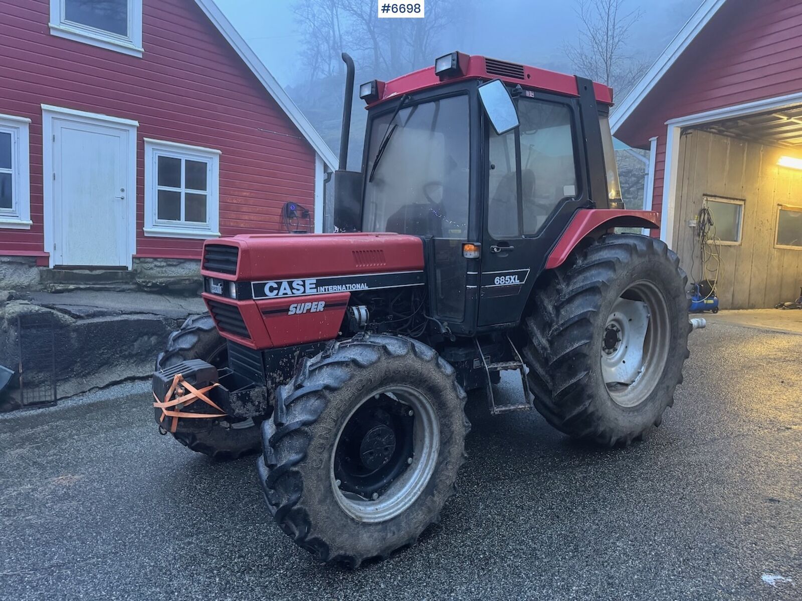 Case IH 685 XL 2