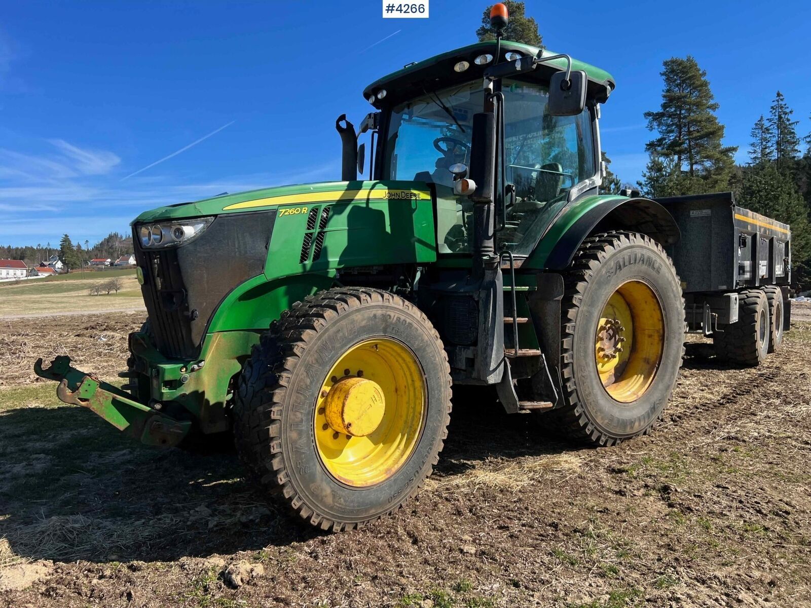 John Deere 7260R 2