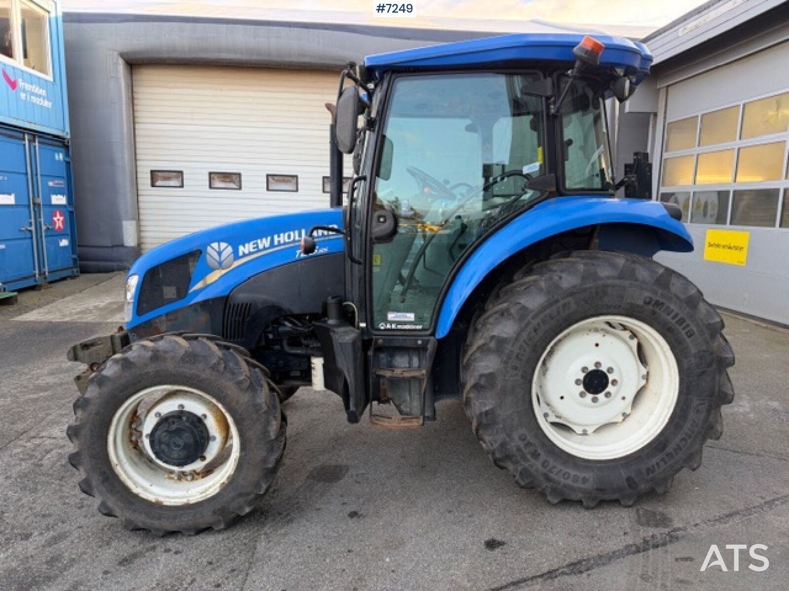 New Holland TD5.85 2