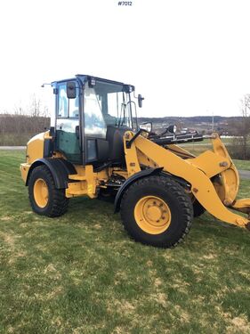 Caterpillar 908M