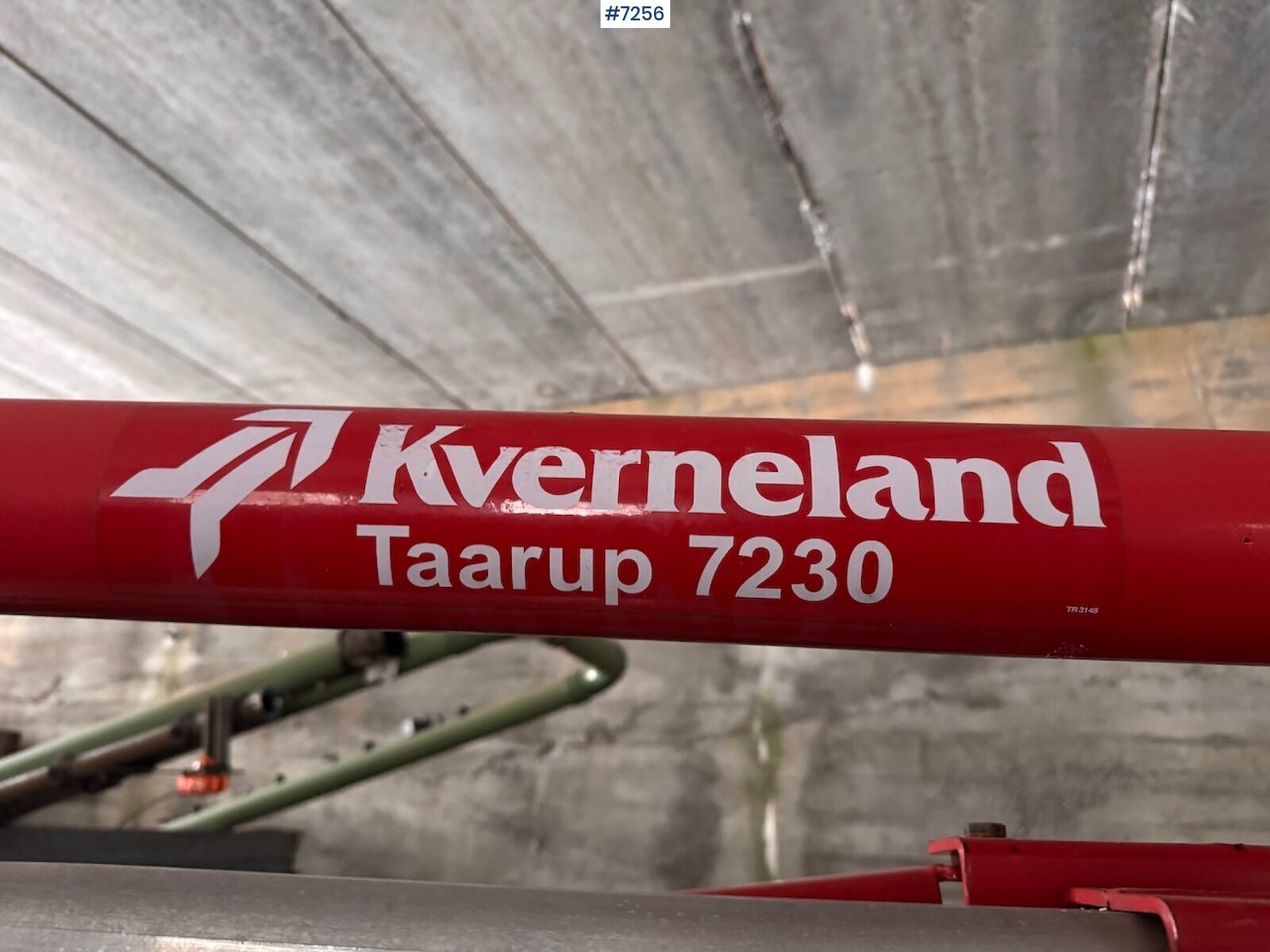 Kverneland 7230 3