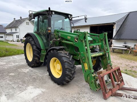 John Deere 5720
