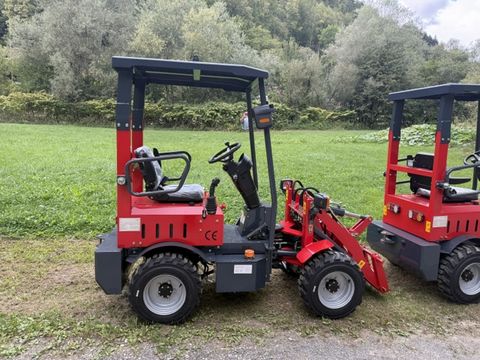 Schieder 400E Elektro-Hoflader – 60V Akku, 400 kg Hubkraf