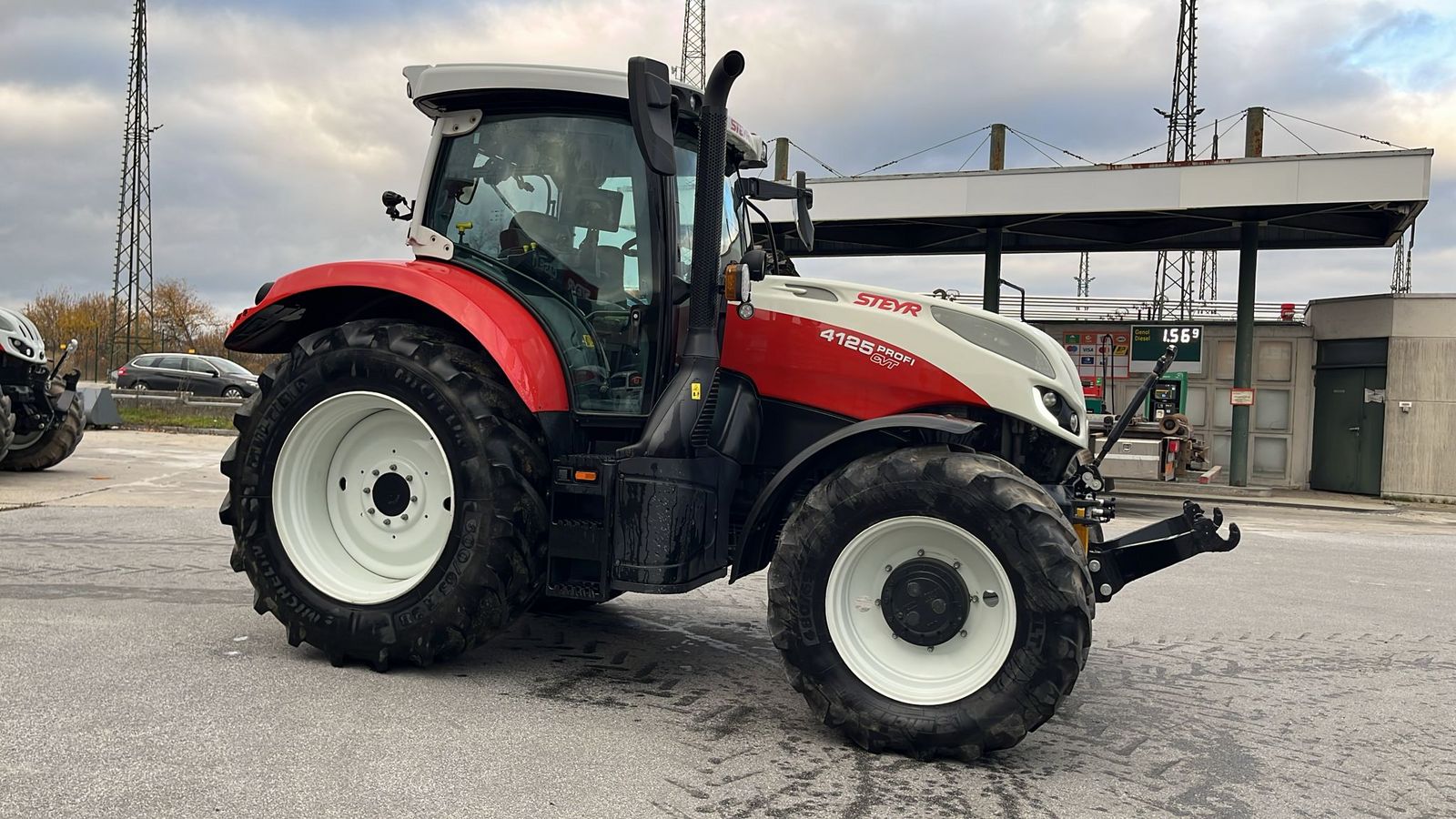Steyr 4125 Profi CVT (Stage V) 2