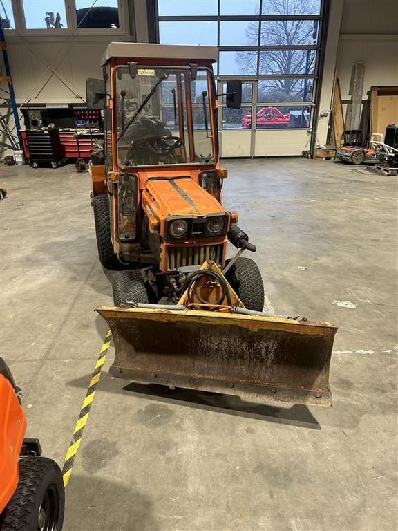 Kubota B 7200 HST Hydro 3