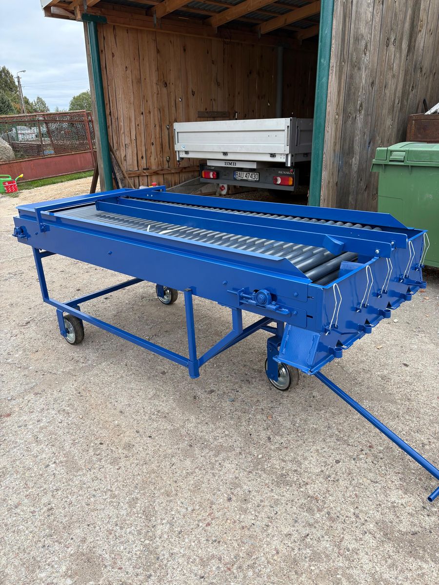 Rollenverlesetisch / sorting table  3