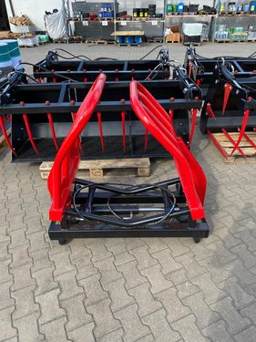 Sonstige Ballenzange / bale grab 