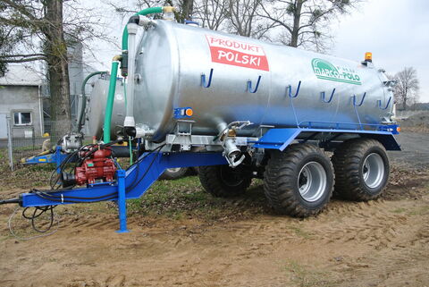 Sonstige Gülletankwagen / Slurry tanker / Epandeur à lisi