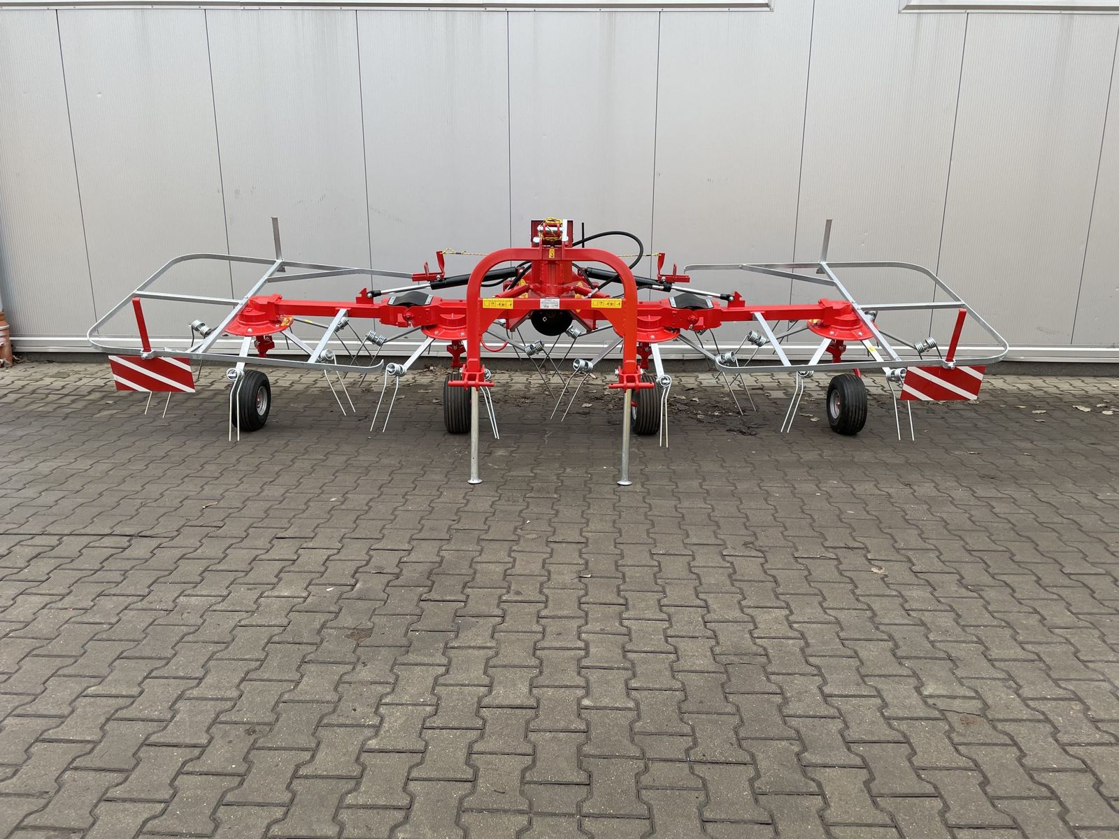 Jarmet Schwader 5,2 m / Tedder  3