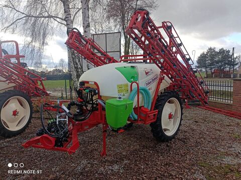 Sonstige Feldspritze / Sprayer / Pulvérisateur / Polveriz