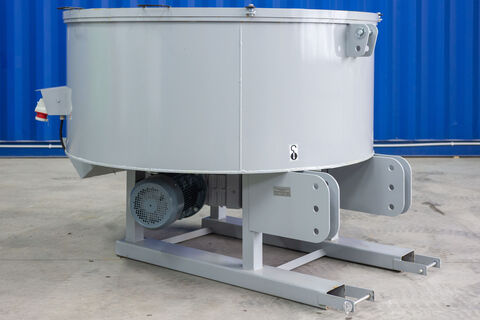 Sonstige Betonmischer mit elektrischem Antrieb / Electric