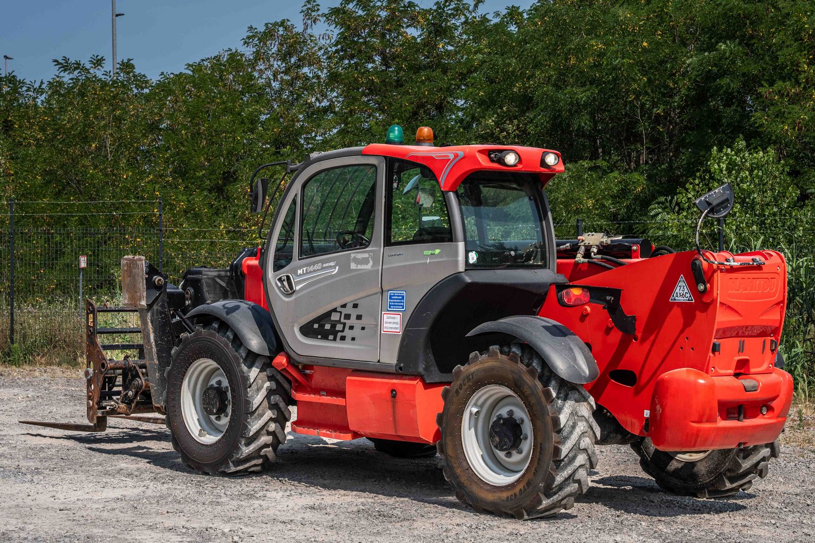 Manitou MT 1440 EASY - SERVICE NEU !! - mit ZVG !!! 3