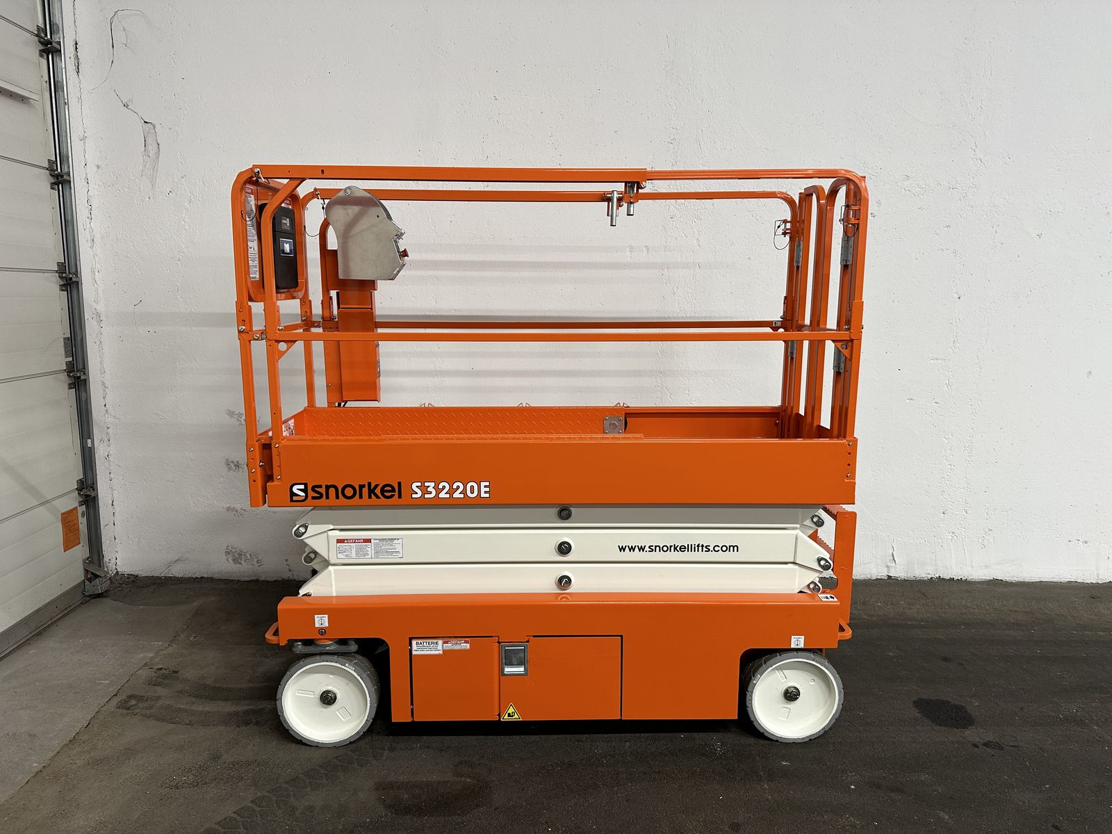 Snorkel S 3220 E - NEUGERÄT !!! - 8,1 m Arbeitshöhe !!! 3