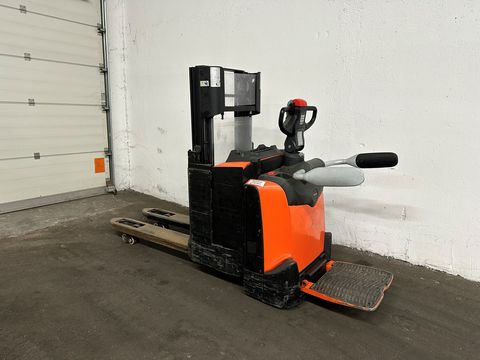 Toyota SPE 200 DN - mit INITIALHUB !! Hubhöhe 1,9 m