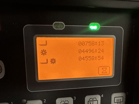 9506-3fa7ff95d885e2e0ba6624ca228fa58b-6120154