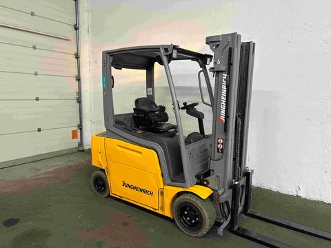 Jungheinrich EFG 320 - TRIPLEX 4,4 m - 3. + 4. Hydraulikkreis