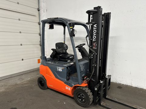 Toyota 8FBMK16T - SEITENSCHIEBER - nur 131 Stunden !!!