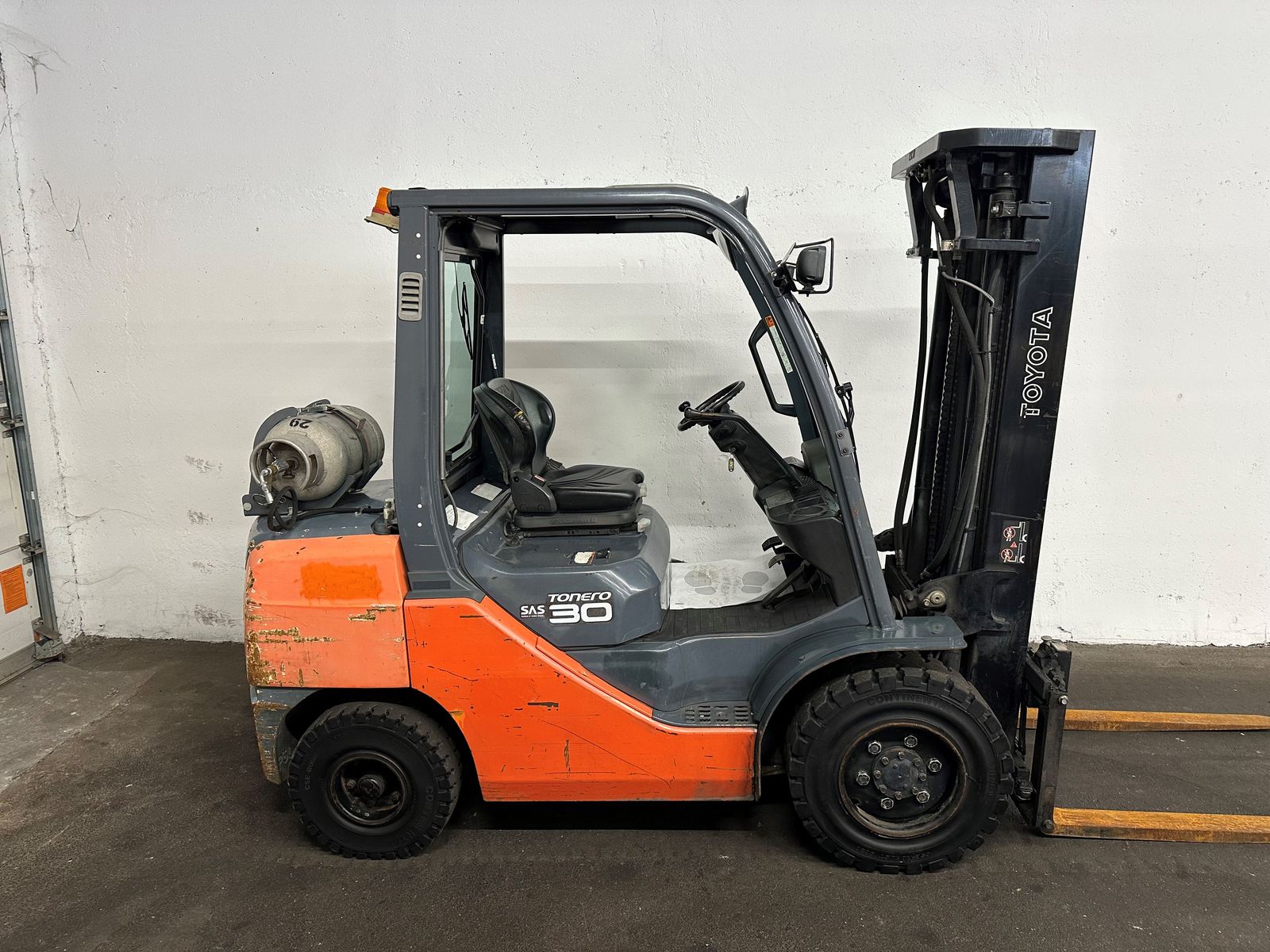 Toyota 02-8FGF30 - TRIPLEX 4,7 m - SEITENSCHIEBER ! 2