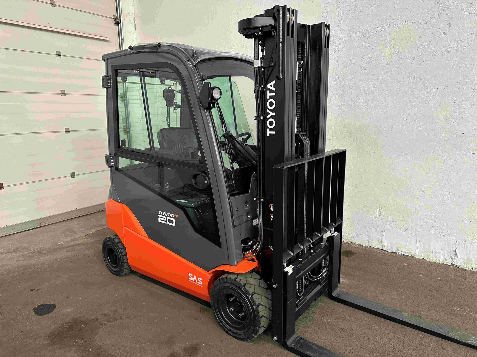 Toyota 8FBM20T - TRIPLEX 4,7 m - SS - 4. SK - NEUGERÄT! 1