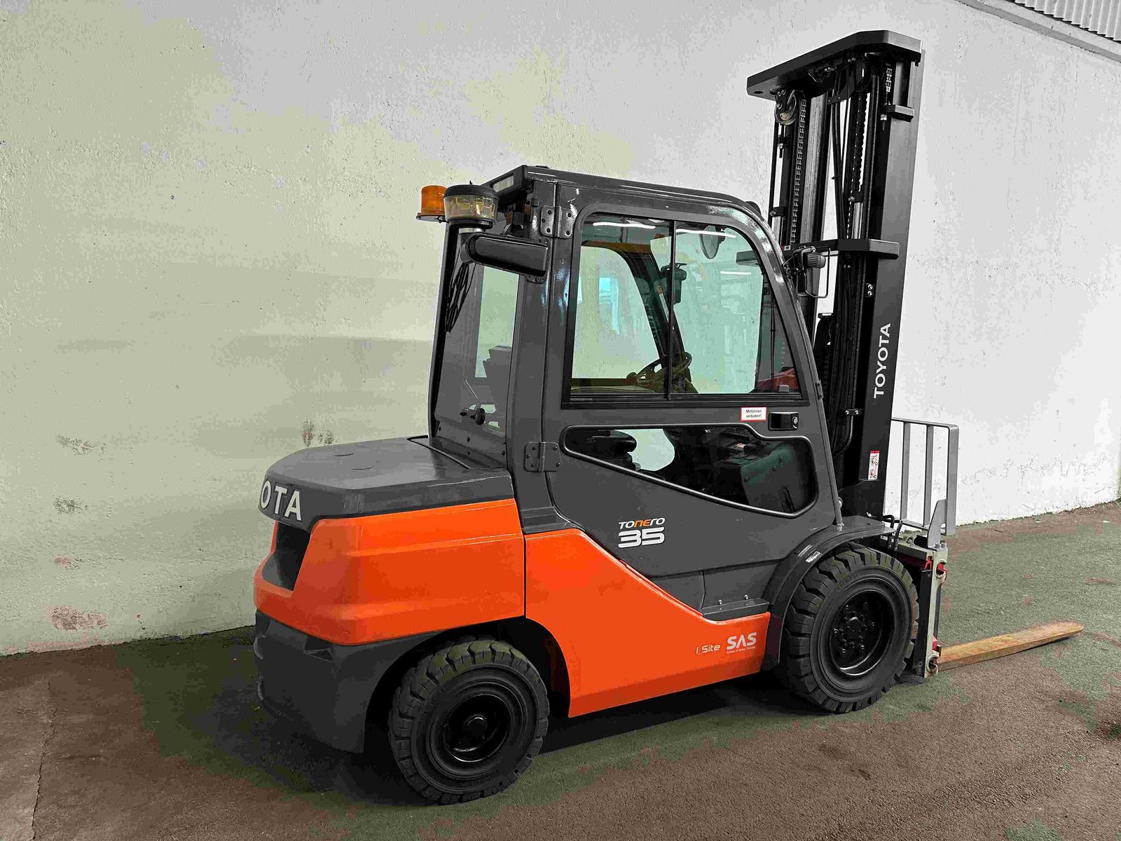 Toyota 52-8FDJF35 - NEUWERTIG !!! - TRIPLEX 5,5 m !!! 3