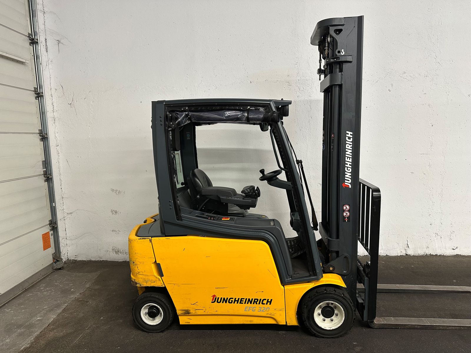 Jungheinrich EFG 320 - TRIPLEX 6 m - SS - BATTERIE NEU !!! 2