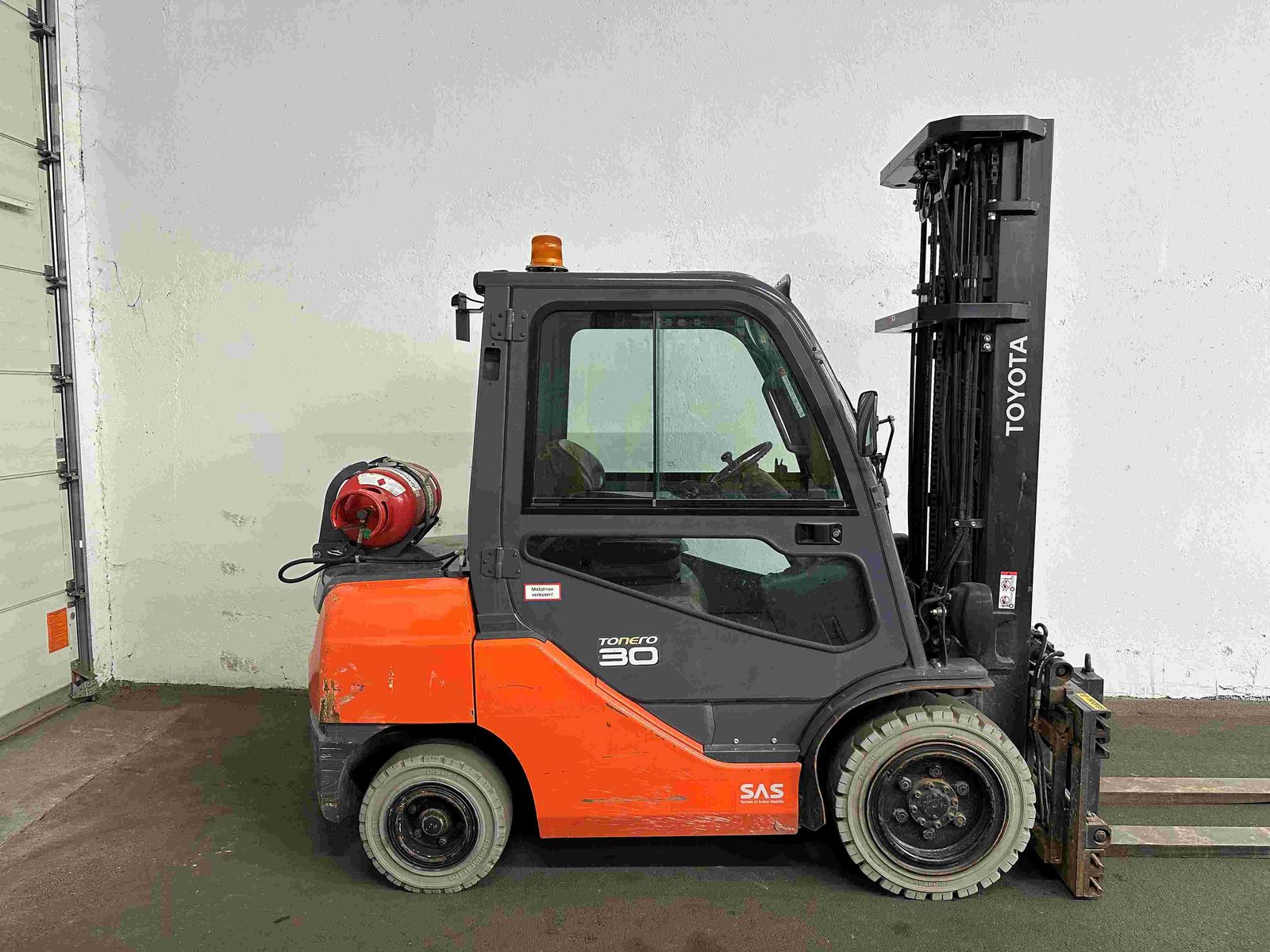 Toyota 02-8FGF30 - TRIPLEX 5,5 m - SS - ZVG - KABINE !! 2