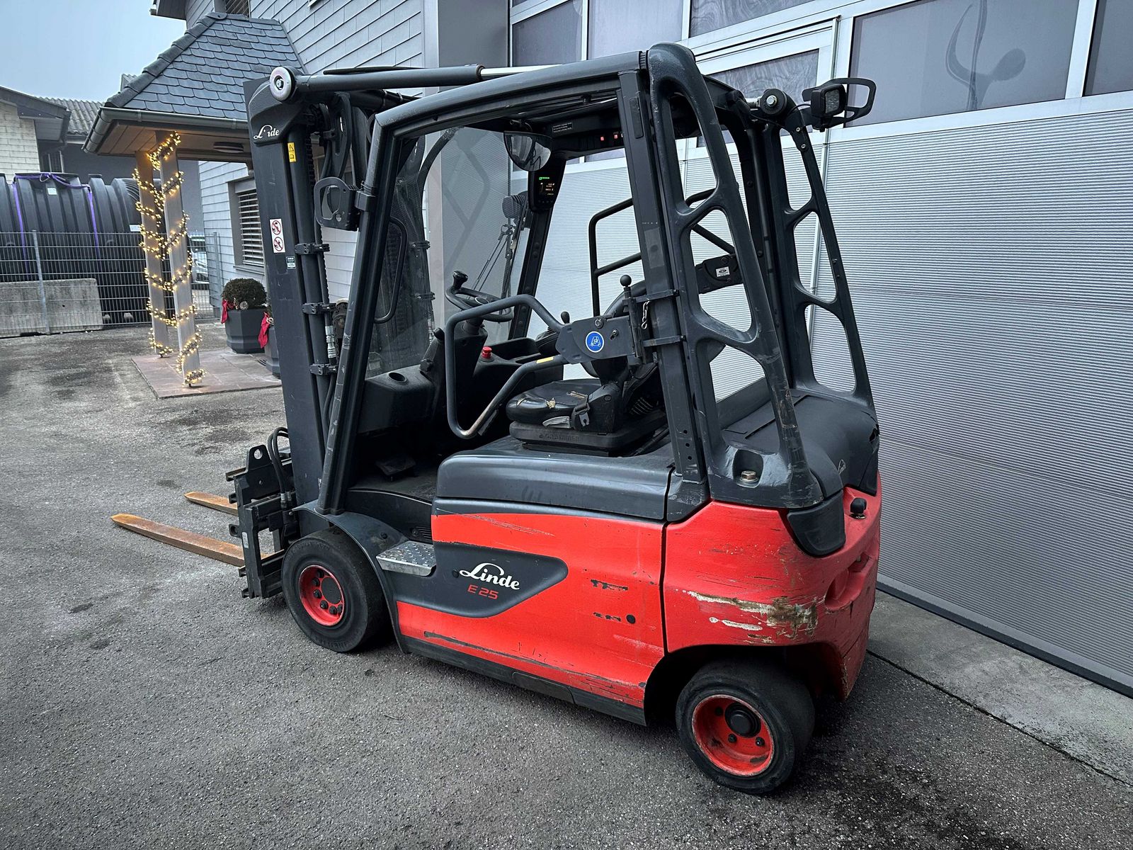 Linde E 25-01 - TRIPLEX 4,7 m - SS - ZVG - 5069 Bts. ! 3