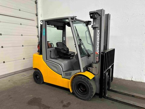 Jungheinrich TFG 435s - TRIPLEX 4,7 m - SEITENSCHIEBER !