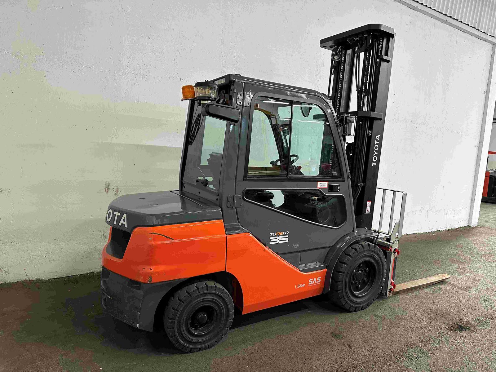 Toyota 52-8FDJF35 - NEUWERTIG !!! - TRIPLEX 5,5 m !!! 3