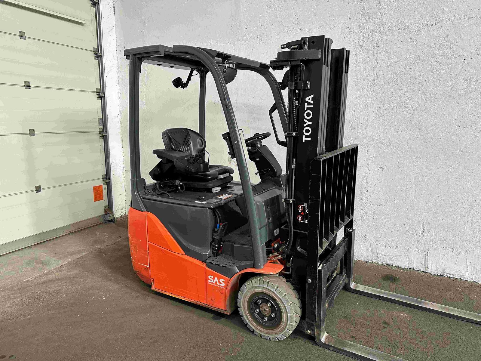 Toyota 8FBE15T - TRIPLEX 4,3 m - SEITENSCHIEBER ! 1