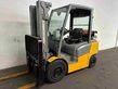 9506-e35908202ce65bd118ef76ef8968db0b-5704143
