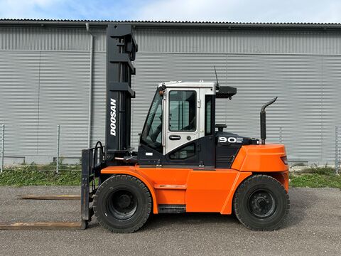Doosan D 90-S-7 - SEITENSCHIEBER - ZVG - KLIMAANLAGE !