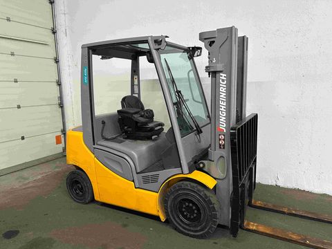 Jungheinrich DFG 425s - TRIPLEX 4,7 m - SS - 4. HYDRAULIK !!!