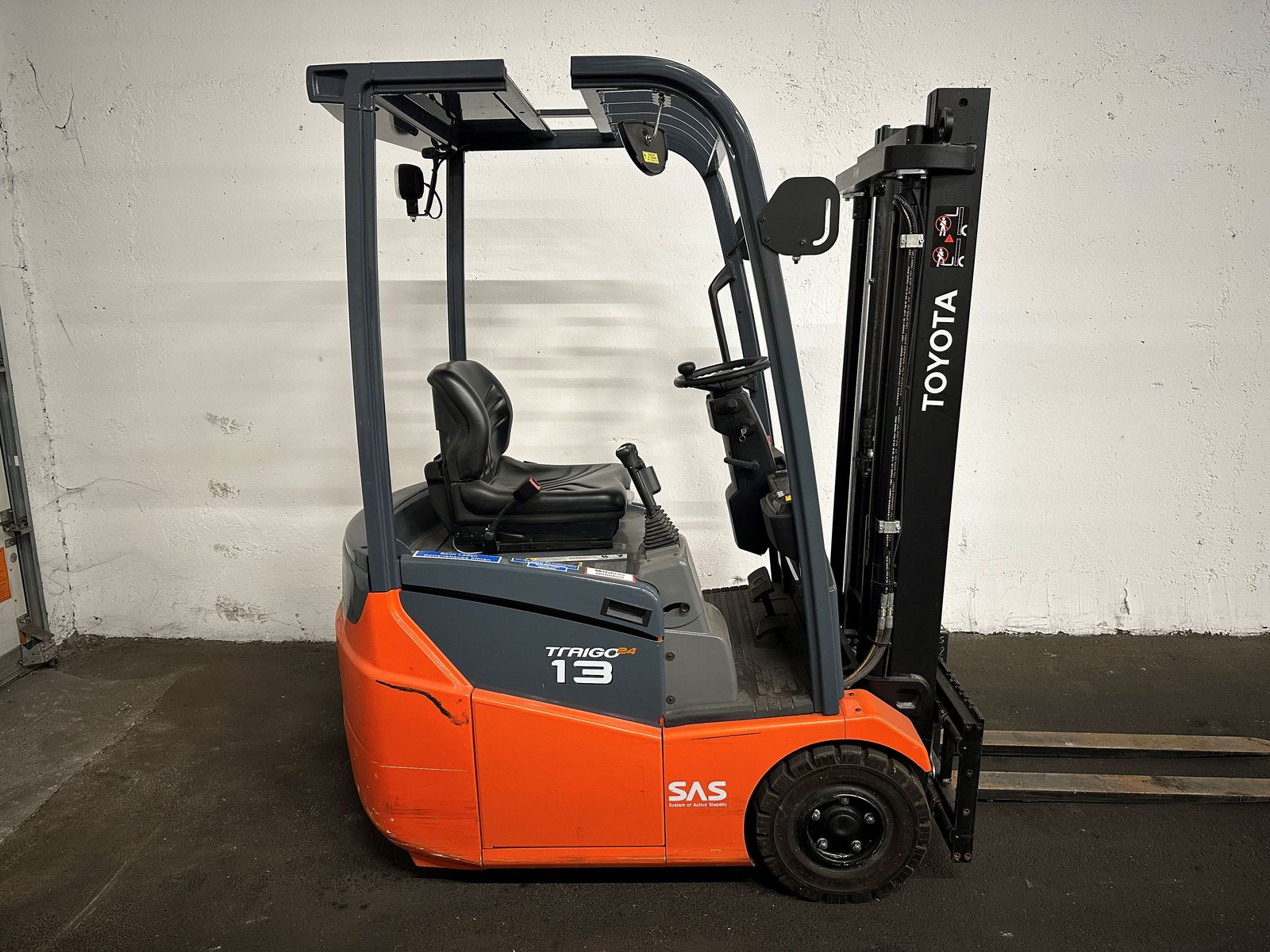 Toyota 7FBEST13 - FREIHUB-MAST - SS - 363 Stunden !!! 2