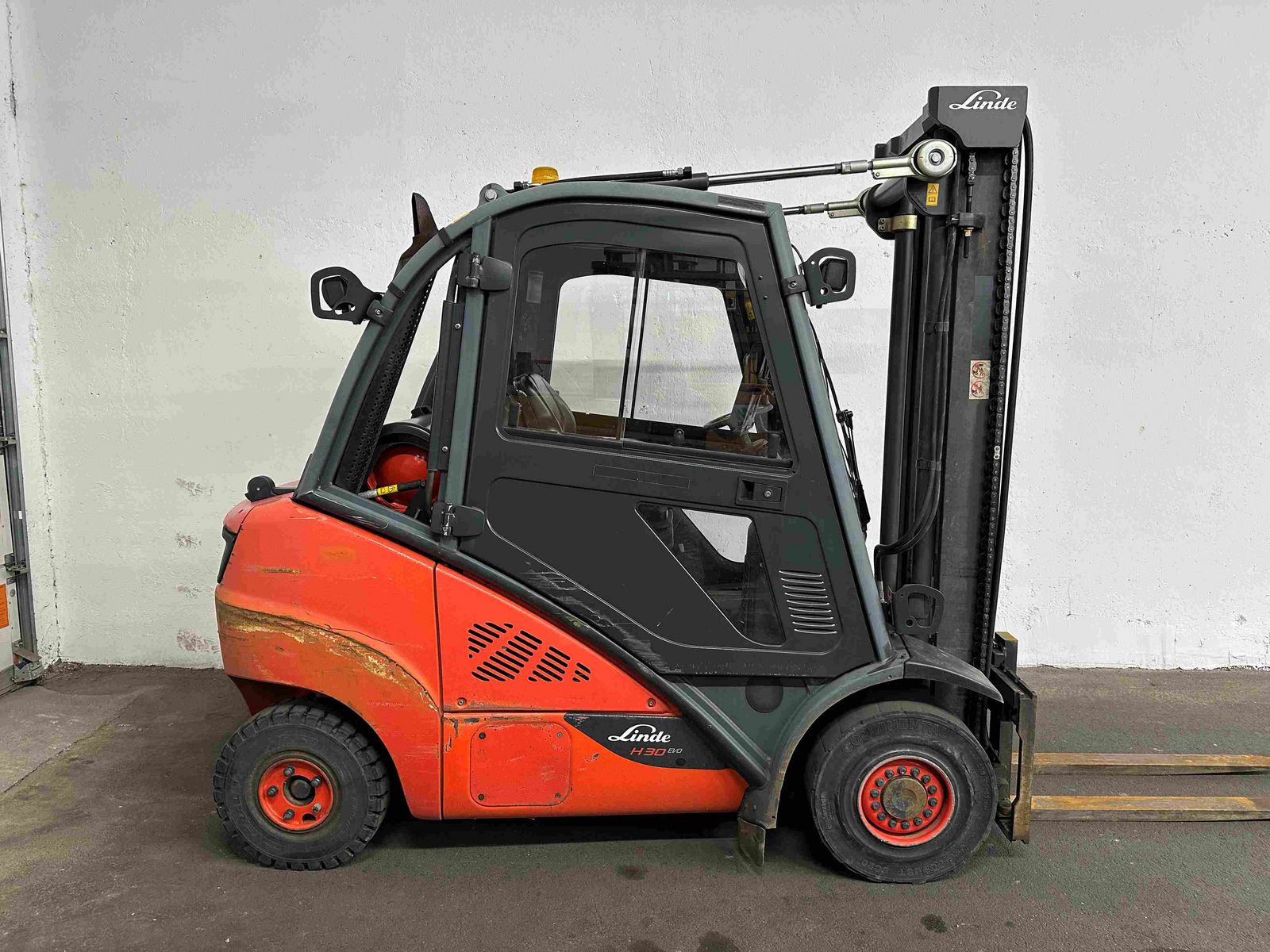 Linde H 30 T-02 - SEITENSCHIEBER - KABINE m. HEIZUNG 2