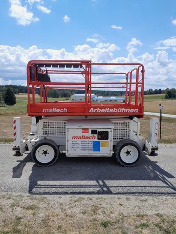 JLG Arbeitsbühne / Geländescherenbühne