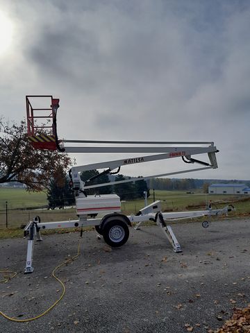 Matilsa Arbeitsbühne / Hubsteiger / Hebebühne